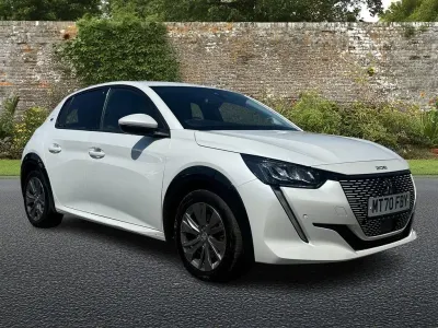 Used Peugeot e-208 Allure 100 kW (136 HP) 2020 White Hatchback