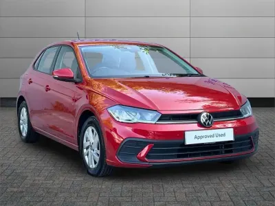 Used VW Polo Life 95 HP (69 kW) 2022 Red Hatchback