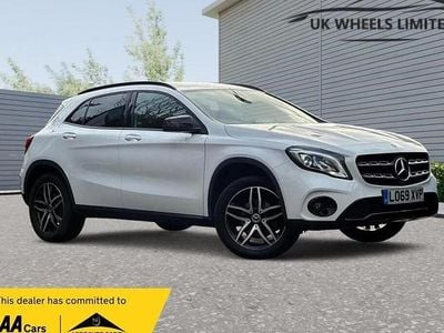 White Used 2019 Mercedes GLA180 Urban SUV | £15,290 (Fair price)