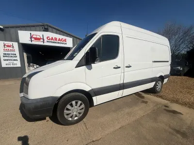 Usado VW Crafter 109 HP (80 kW) 2017 Branco Van