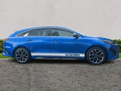Used Kia ProCeed 160 HP (117 kW) 2023 Blue Estate