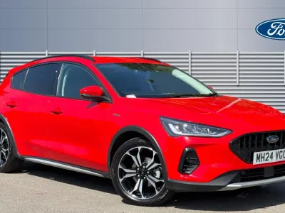 Used Ford Focus Active X 155 HP (114 kW) 2024 Red Hatchback