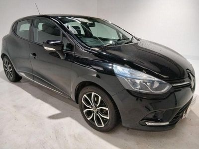 Used Renault Clio IV Play 75 HP (55 kW) 2018 Black Hatchback