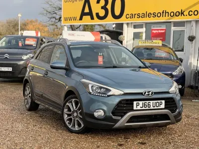 Begagnad Hyundai i20 Active 2016 Blå Halvkombi