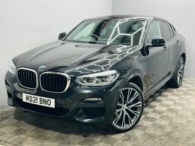 Usado BMW X4 M Sport 286 HP (210 kW) 2021 Preto SUV