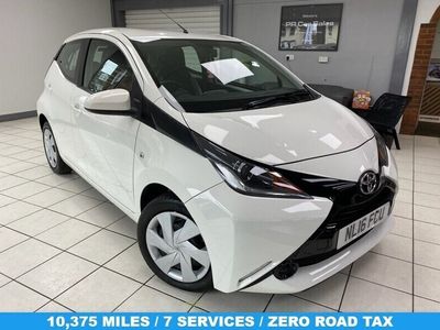 used Toyota Aygo 1.0 VVT-I X-PLAY 5d 69 BHP (ULEZ COMPLIANT)