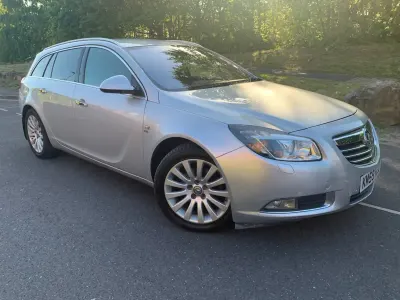 Second-hand Vauxhall Insignia Elite 2009 Argintiu Break