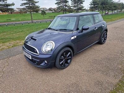 Begagnad Mini Cooper S Hatch 184 HK (135 kW) 2012 Grå Halvkombi