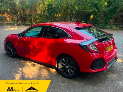 Used Honda Civic SR 2017 Red Hatchback
