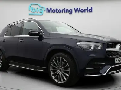 Usado Mercedes GLE300 AMG Line Premium 245 HP (180 kW) 2020 Azul Carrinha
