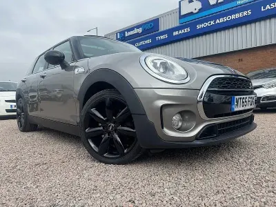 Used Mini Cooper Clubman 192 HP (141 kW) 2015 Silver Estate