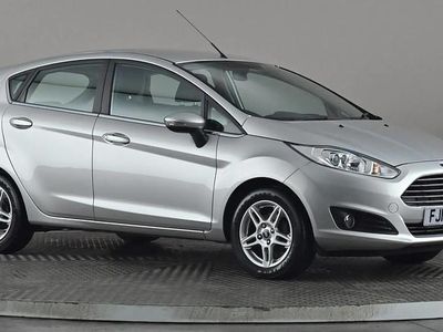 Used Ford Fiesta Zetec 105 HP (77 kW) 2014 Silver Hatchback
