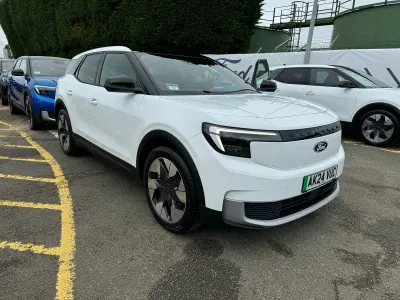 New Ford Explorer Select 125 kW (170 HP) 2025 SUV