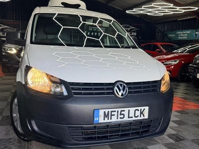 Used VW Caddy Maxi Startline 102 HP (75 kW) 2015 White MPV