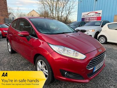 Red Used 2016 Ford Fiesta Zetec Hatchback | £4,895 (Fair price)