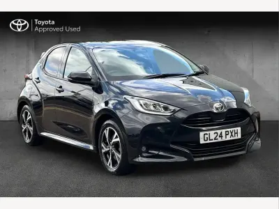 Used Toyota Yaris Design 116 HP (85 kW) 2024 Eclipse black Hatchback