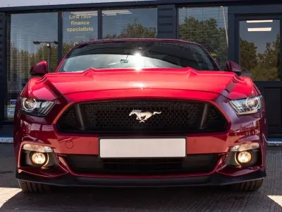 Używany Ford Mustang GT Fastback 416 KM (305 kW) 2016 Czerwony Coupe