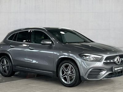 Mercedes GLA200