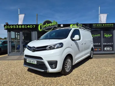 Used Toyota Proace Comfort 120 HP (88 kW) 2016 White MPV