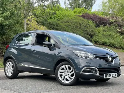 Used Renault Captur Dynamique 90 HP (66 kW) 2015 Blue SUV