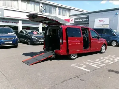 Used Ford Tourneo Connect Titanium 122 HP (89 kW) 2023 MPV