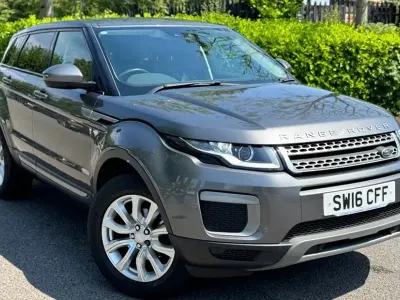 Used Land Rover Range Rover evoque SE 240 HP (176 kW) 2016 Hatchback