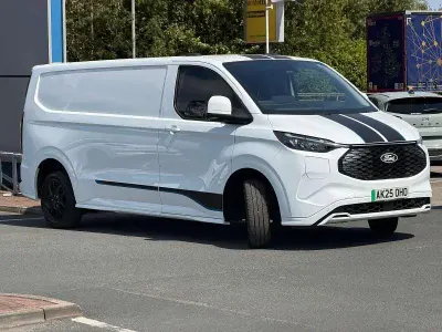 Used Ford E-Transit Sport 160 kW (218 HP) 2025 Frozen white Van