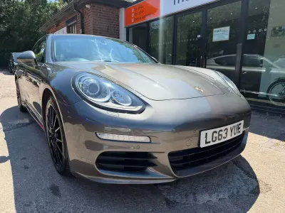 Used Porsche Panamera