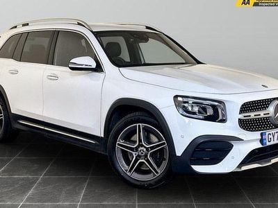 Mercedes GLB220