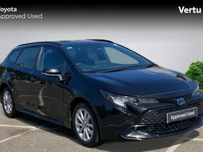 Used Toyota Corolla 140 HP (102 kW) 2025 Black Estate