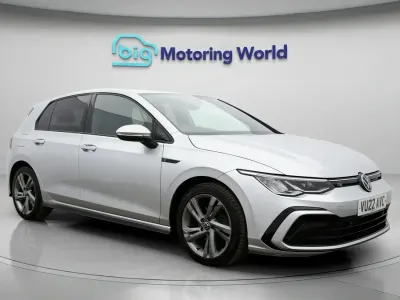 Used VW Golf VIII R-line 148 HP (108 kW) 2022 Silver Hatchback