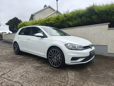 Used VW Golf VII S 115 HP (84 kW) 2020 White Hatchback