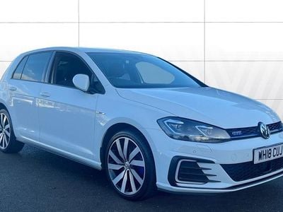 Used 2020 VW Golf VII Advance Hatchback | £12,464 (Fair price)