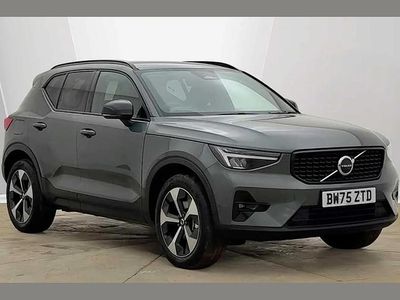 New Volvo XC40 Plus 161 HP (118 kW) 2026 Green SUV