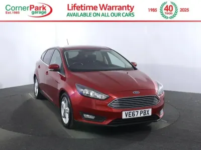 Used Ford Focus Zetec 125 HP (91 kW) 2017 Red Hatchback