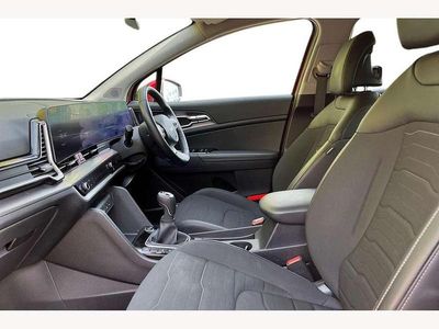 Usado Kia Sportage 148 HP (108 kW) 2023 Vermelho SUV