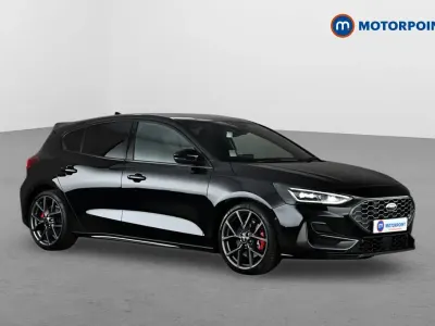 Used Ford Focus ST 280 HP (205 kW) 2022 Black Hatchback