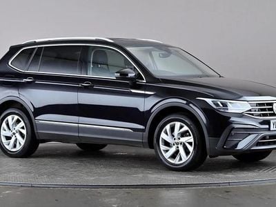 Used VW Tiguan Allspace Life 150 HP (110 kW) 2023 Black SUV