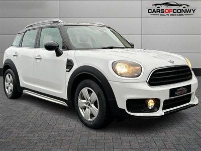 Used Mini Cooper D 2018 White Hatchback