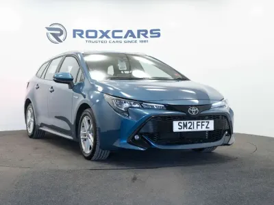 Used Toyota Corolla 122 HP (89 kW) 2021 Blue Estate
