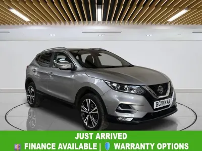 Used Nissan Qashqai N-Connecta 140 HP (102 kW) 2019 Silver SUV