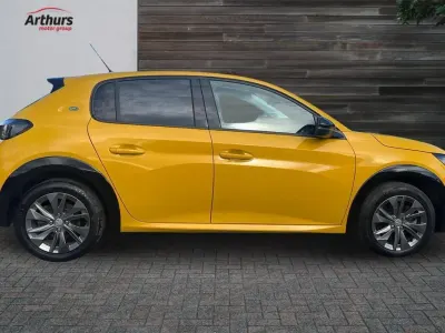 Used Peugeot e-208