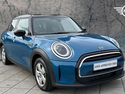 Used Mini Cooper Classic 134 HP (98 kW) 2023 Blue Hatchback