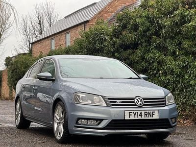 Grey Used 2014 VW Passat R-line Sedan | £3,495 (Fair price)