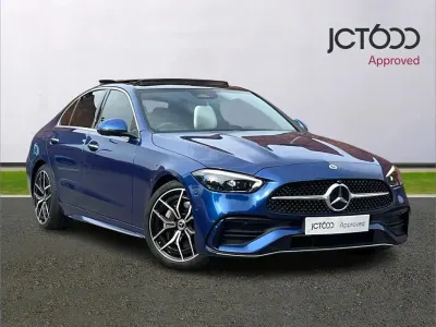 Used Mercedes C300e AMG Line Premium Plus 254 HP (186 kW) 2024 Blue Sedan
