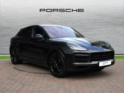 Usado Porsche Cayenne 456 HP (335 kW) 2019 Preto SUV