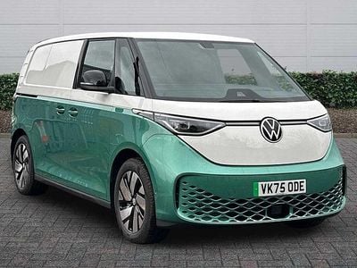 New VW ID. Buzz 250 kW (340 HP) 2025 Candy white / bay leaf green metallic MPV