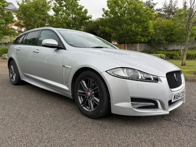 Usado Jaguar XF Sportbrake R-Sport 163 HP (119 kW) 2014 Carrinha