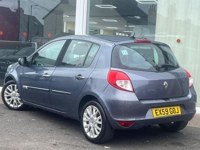 Used Renault Clio II 2009 Blue Hatchback