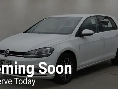 Used VW Golf VII SE 113 HP (83 kW) 2017 White Hatchback